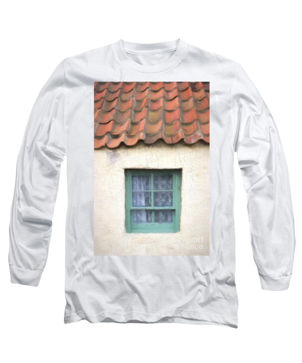 Scottish History Long Sleeve T-Shirt featuring the photograph Maggie's Hoosie by Diane Macdonald