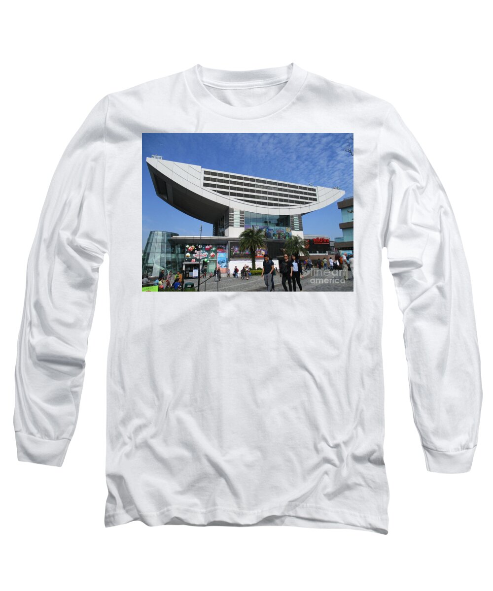 Hong Kong Long Sleeve T-Shirt featuring the photograph Victoria Peak 3 by Randall Weidner