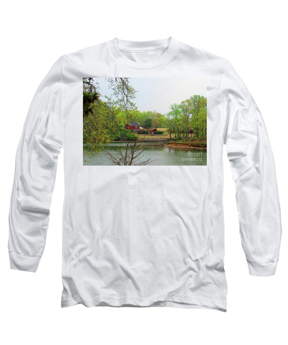 Prints Of The Tennessee River Long Sleeve T-Shirt featuring the photograph Country Living on the Tennessee River by Roberta Byram