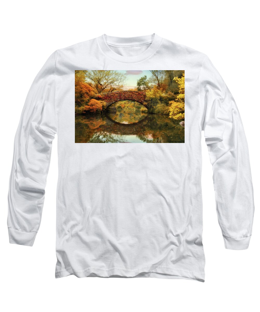 Bridge Long Sleeve T-Shirt featuring the photograph Glorious Gapstow  by Jessica Jenney