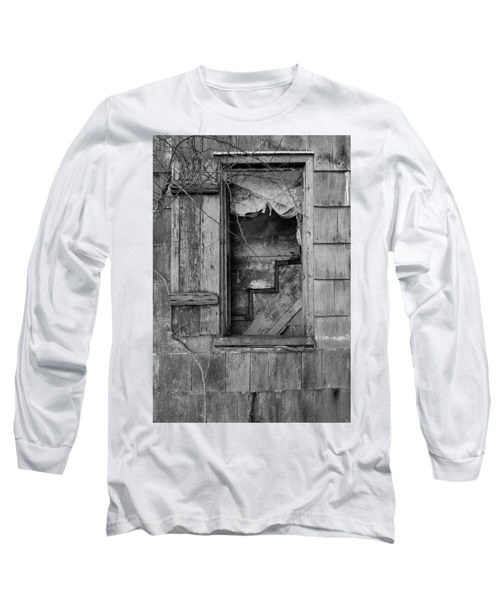 Window Long Sleeve T-Shirt featuring the photograph Lace Curtains of Haunted House by David Letts