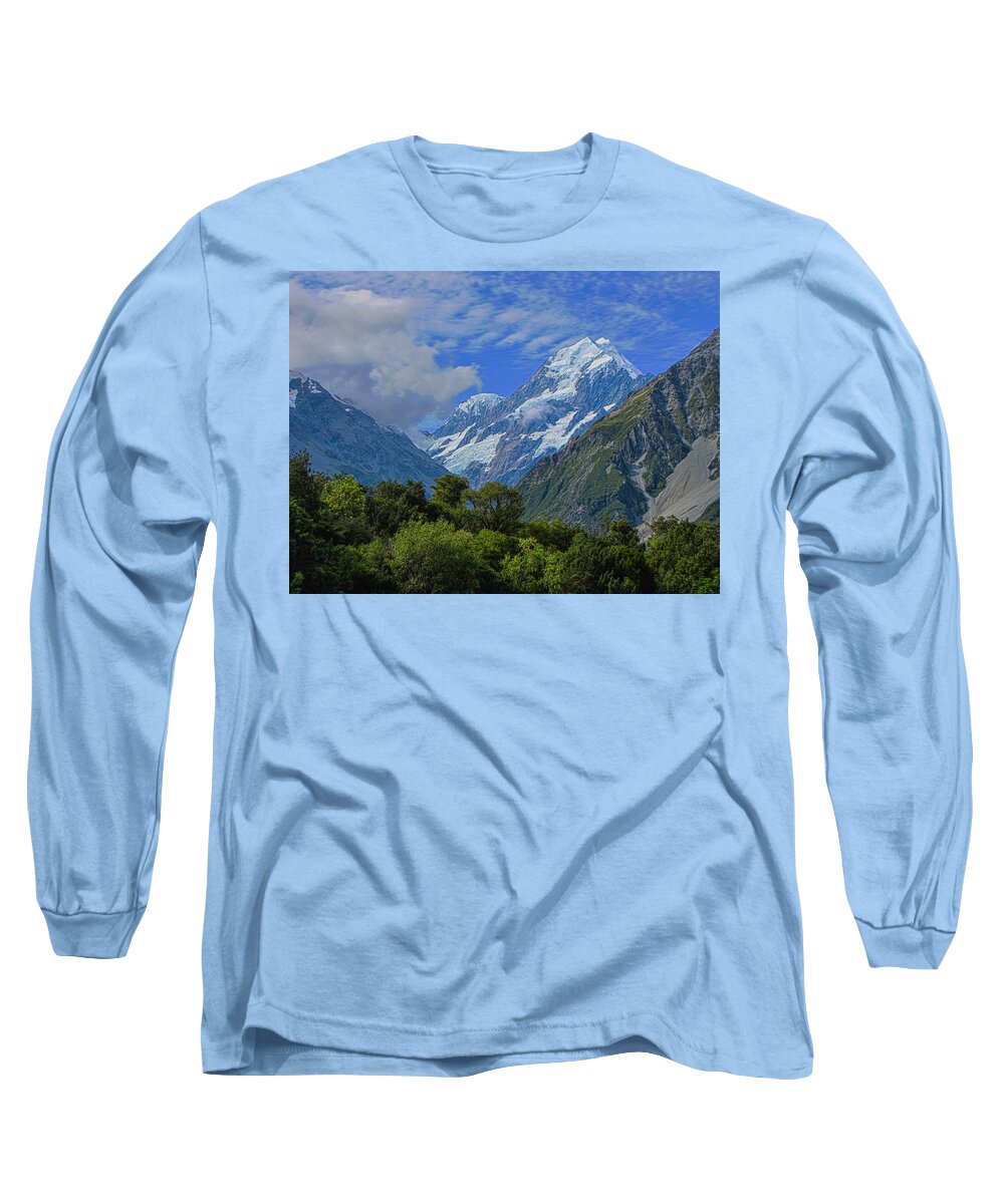 Mount Cook Long Sleeve T-Shirt featuring the photograph Mount Cook by David Gleeson