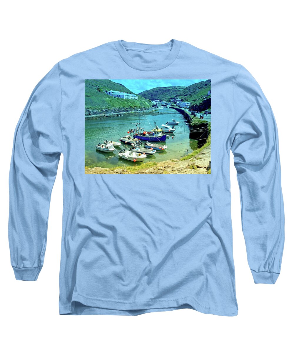 Places Long Sleeve T-Shirt featuring the photograph Boscastle by Richard Denyer
