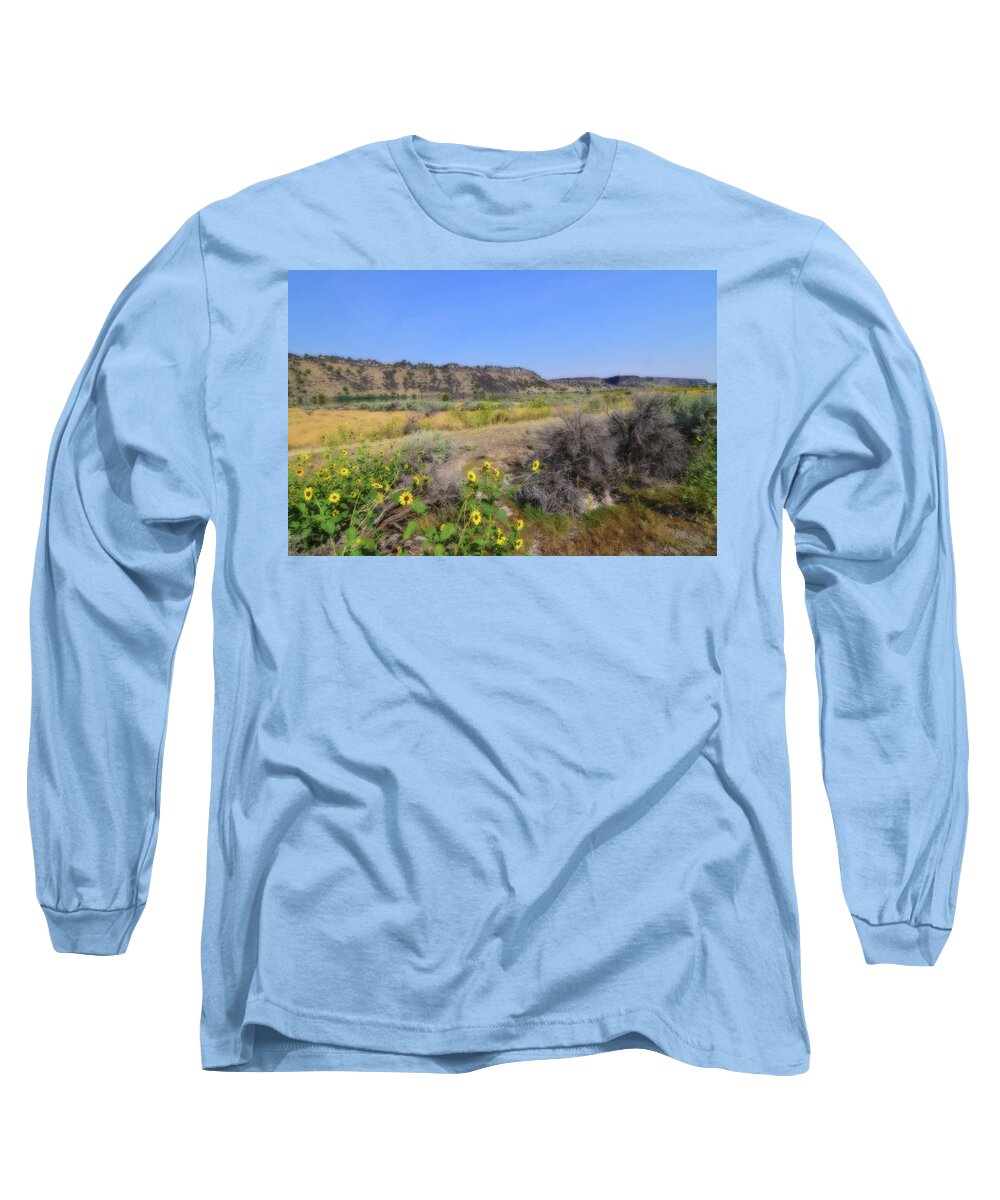 Idaho Long Sleeve T-Shirt featuring the photograph Idaho Landscape by Bonnie Bruno