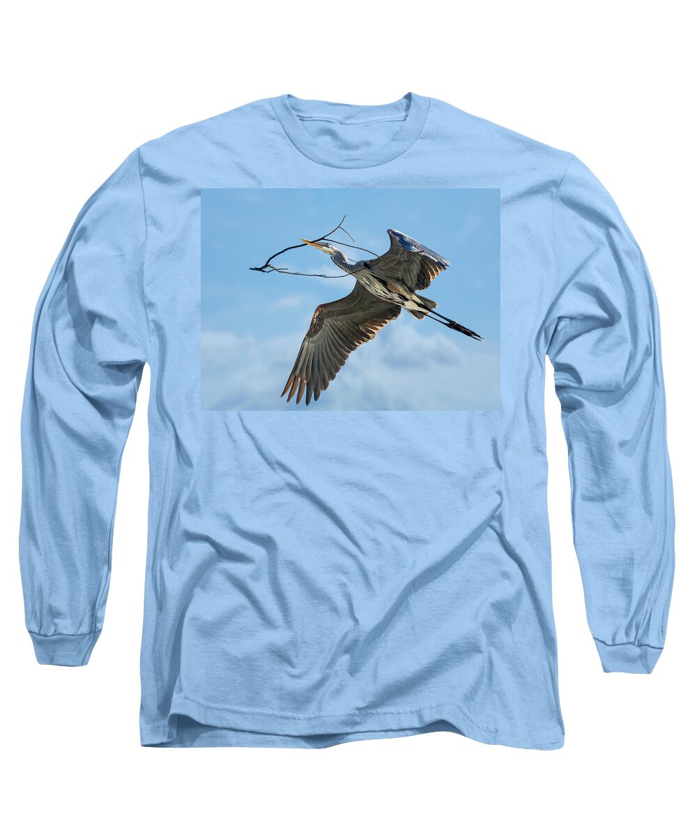 Birds Long Sleeve T-Shirt featuring the photograph Nest Builder by Bruce Bonnett