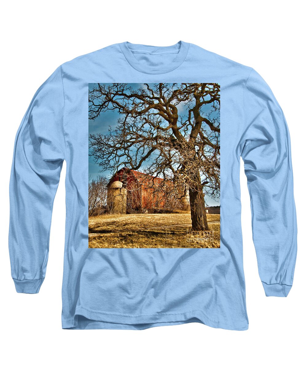 Mukwonago Barn Long Sleeve T-Shirt featuring the photograph Wisconsin April Morning by Billy Knight