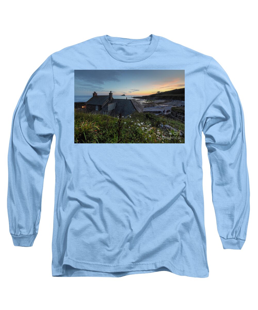 Wembury Beach Long Sleeve T-Shirt featuring the photograph Wembury Beach 2.0 by Yhun Suarez