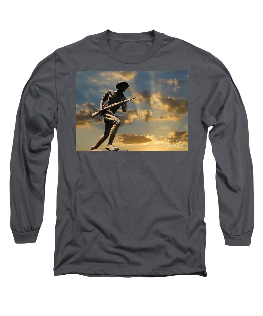 Statues Long Sleeve T-Shirt featuring the photograph The Unknown Soldier by Geoff Crego