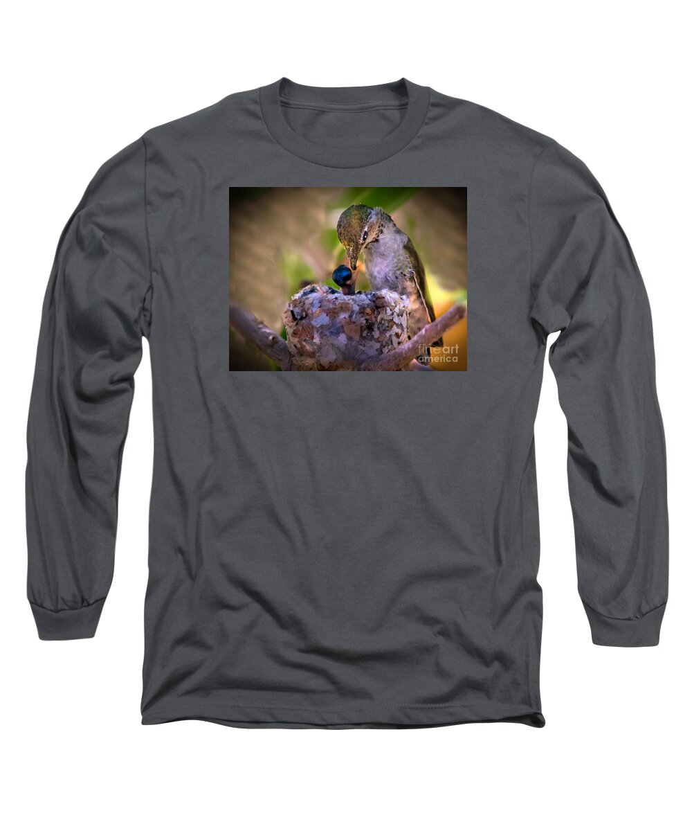 Fedding Long Sleeve T-Shirt featuring the photograph Breakfast by Robert Bales