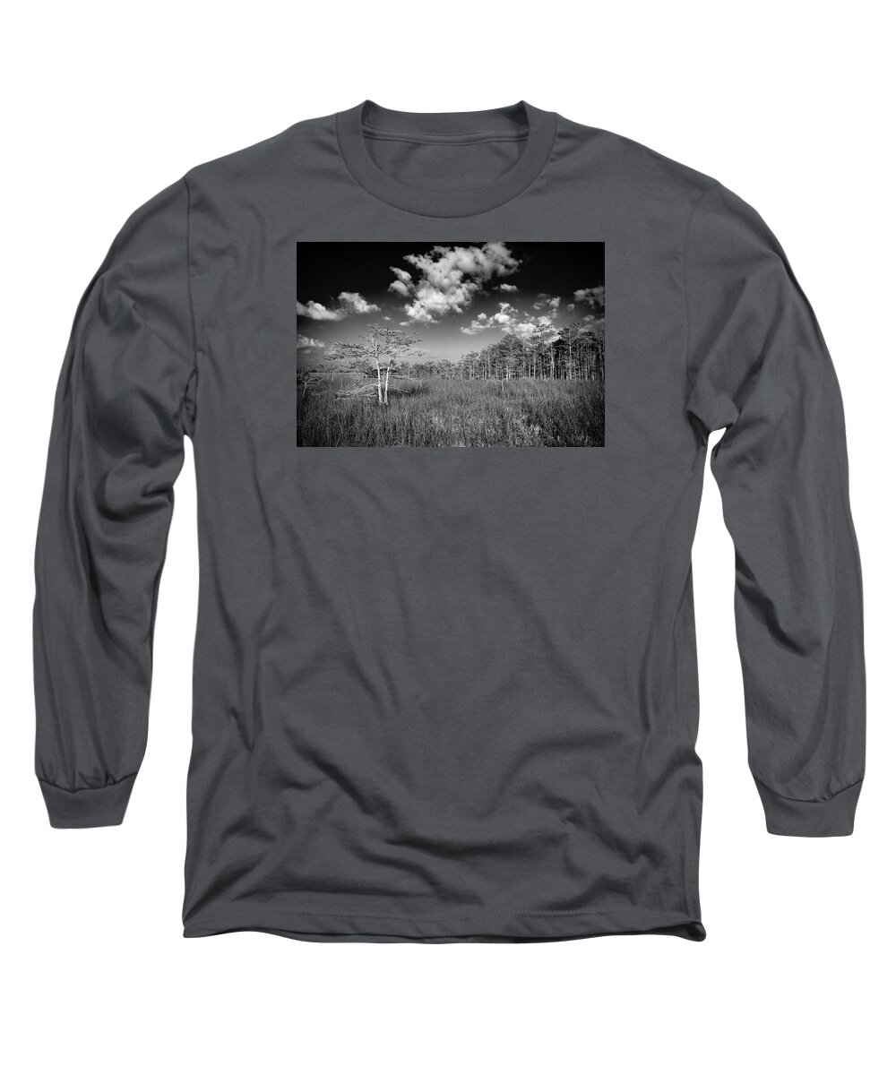 Bush Long Sleeve T-Shirt featuring the photograph Everglades 9574BW by Rudy Umans