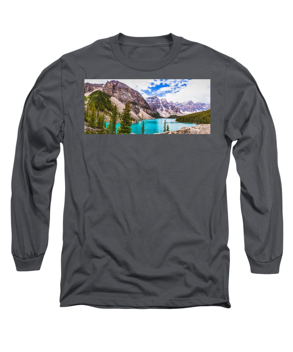  Alberta Long Sleeve T-Shirt featuring the photograph Panoramic View Of Lake Moraine in Banff National Park by Ami Parikh