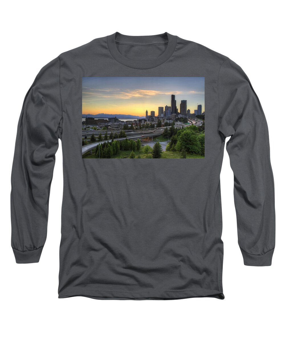 Seattle Long Sleeve T-Shirt featuring the photograph Seattle Skyline at Sunset by David Gn
