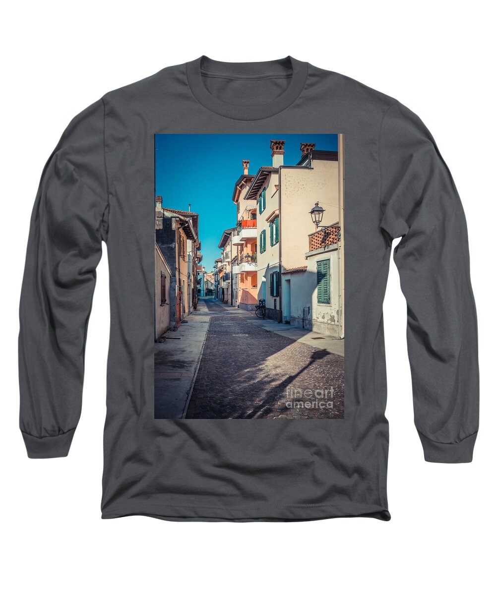 Friaul-julisch Venetien Long Sleeve T-Shirt featuring the photograph walking through Grado - through the past by Hannes Cmarits