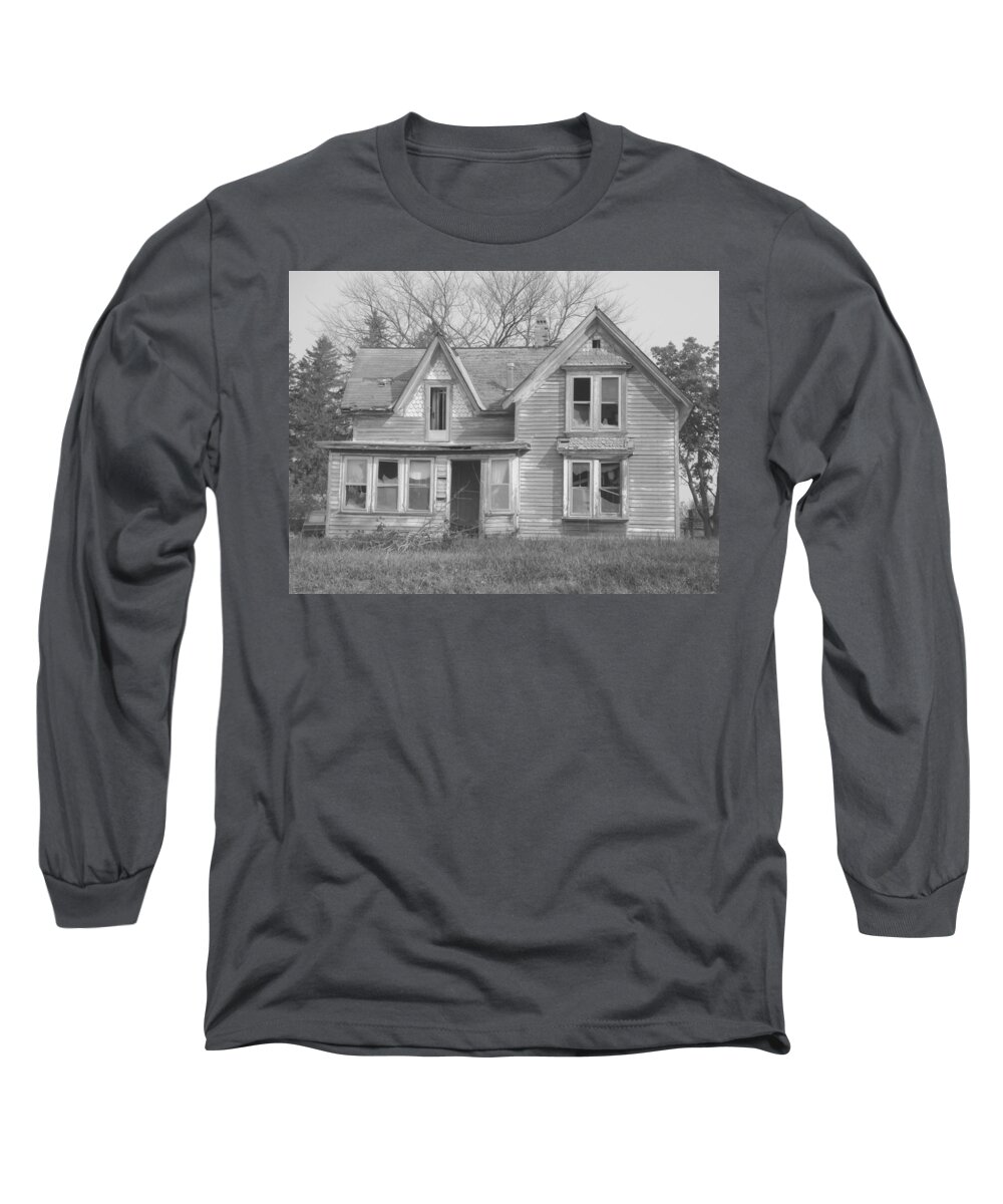 Old Long Sleeve T-Shirt featuring the photograph Defiance b/w by Bonfire Photography