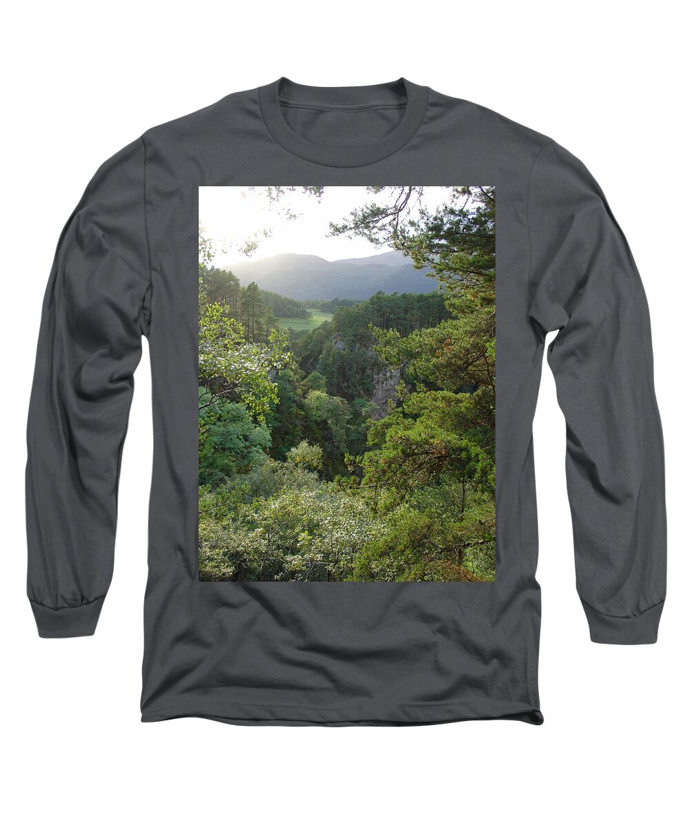 Foyers Long Sleeve T-Shirt featuring the photograph Foyers Valley by Charles and Melisa Morrison