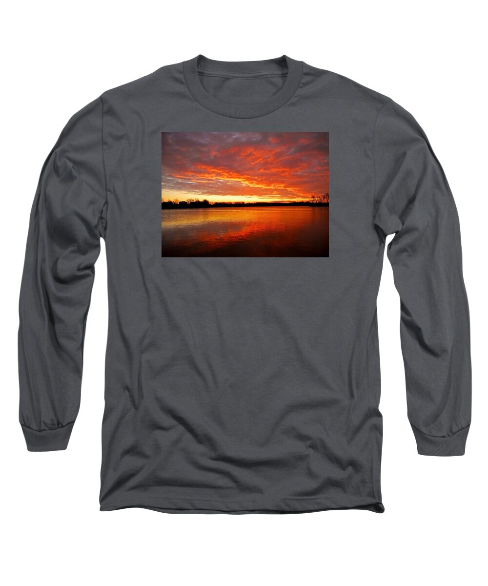 North America Long Sleeve T-Shirt featuring the photograph Good Morning ... #2 by Juergen Weiss