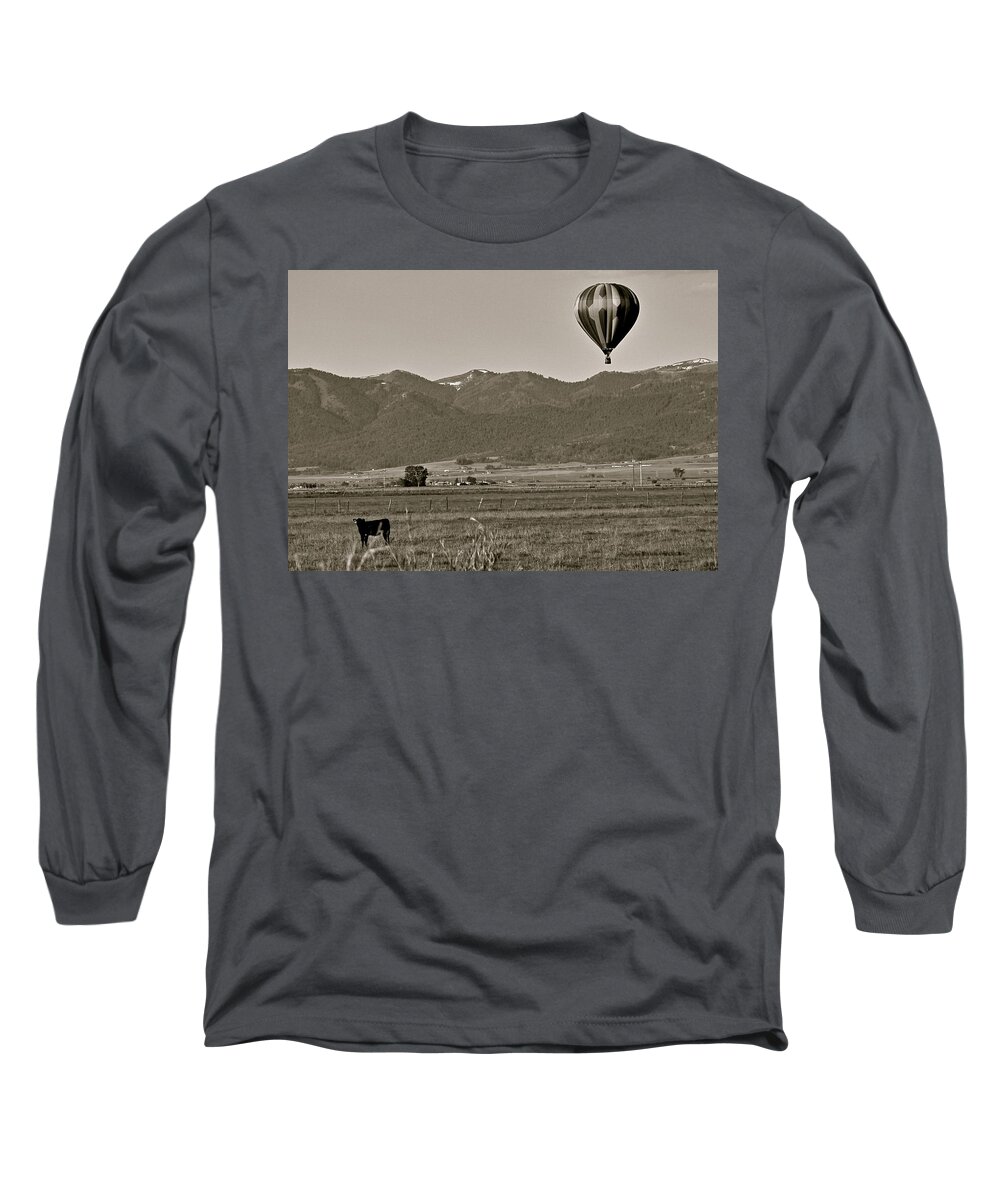 Balloon Long Sleeve T-Shirt featuring the photograph Pastoral Surprise by Eric Tressler