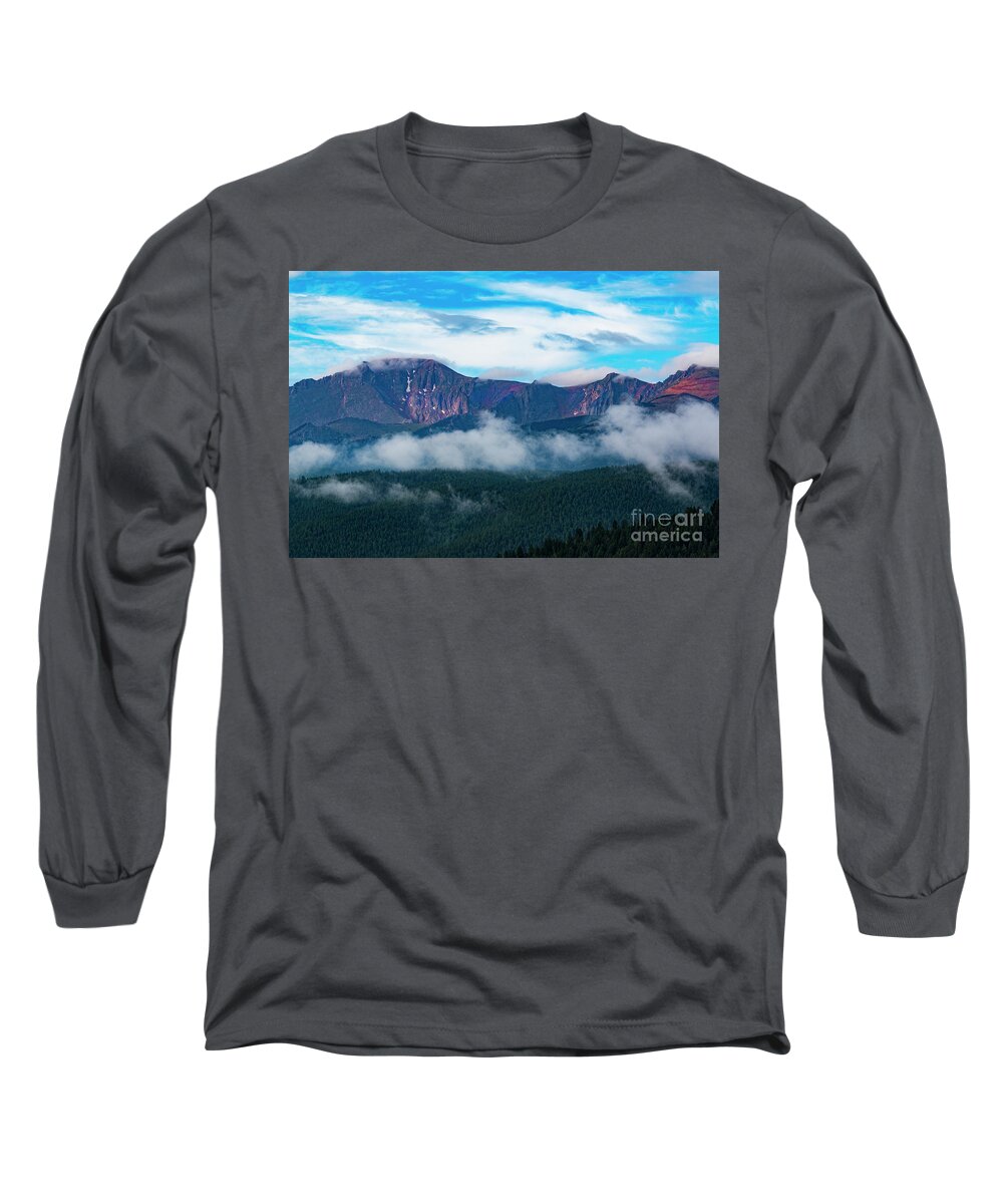 Pikes Peak Long Sleeve T-Shirt featuring the photograph Amazing Sunrise on Pikes Peak Colorado by Steven Krull
