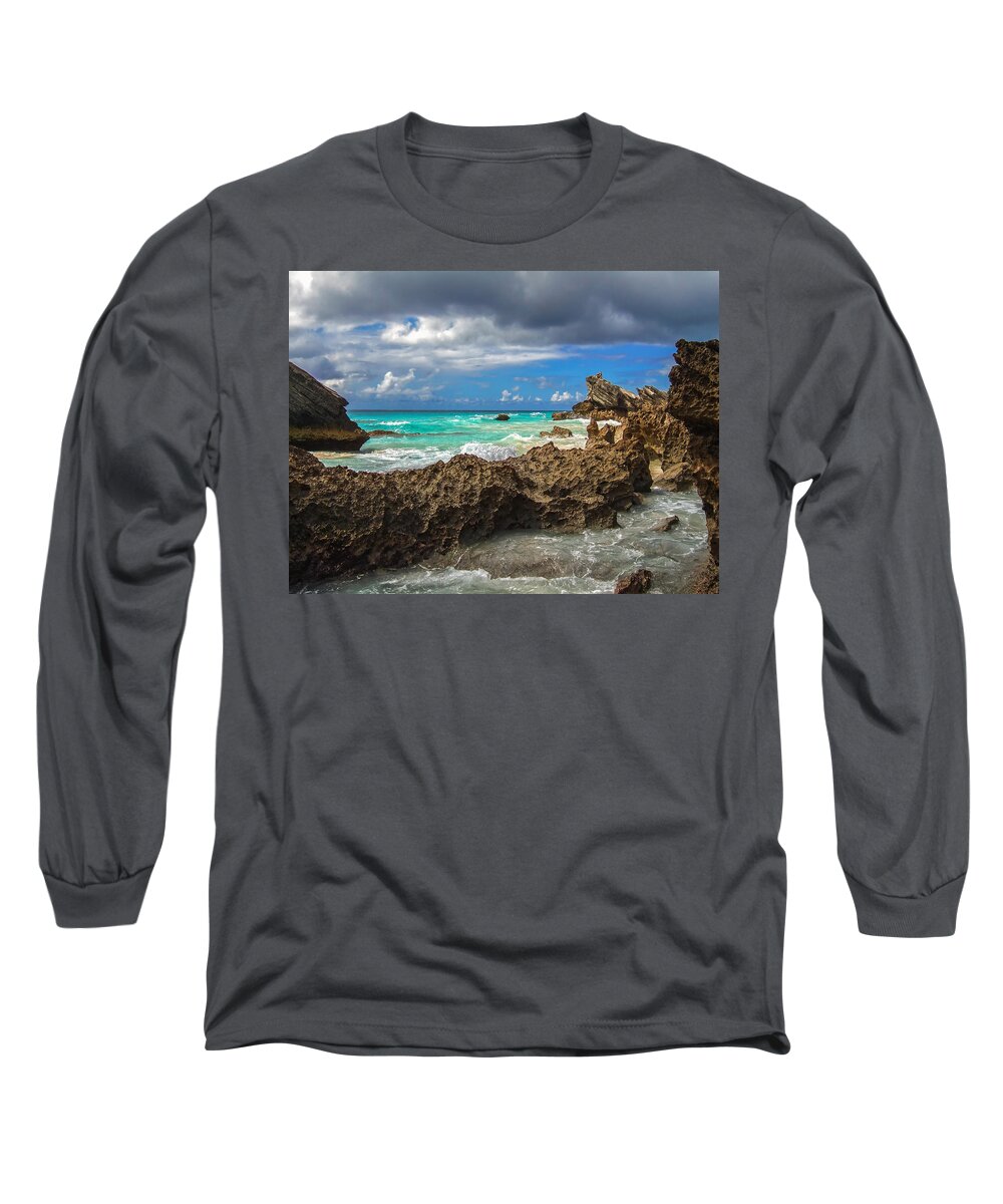 Atlantic Long Sleeve T-Shirt featuring the photograph Beautiful Bermuda by Lori Coleman