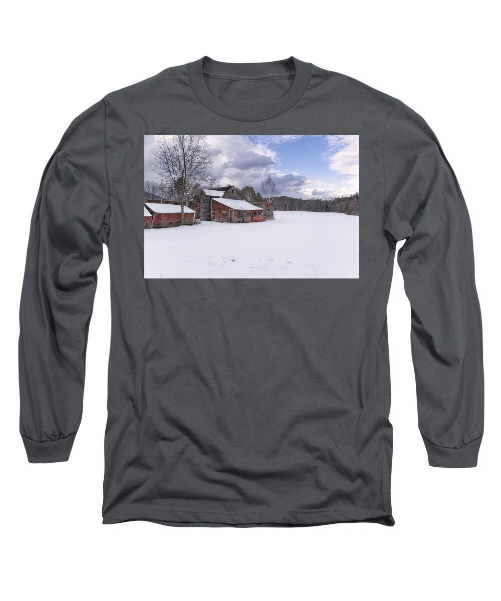 Williamsville Vermont Long Sleeve T-Shirt featuring the photograph Brookline Winter by Tom Singleton