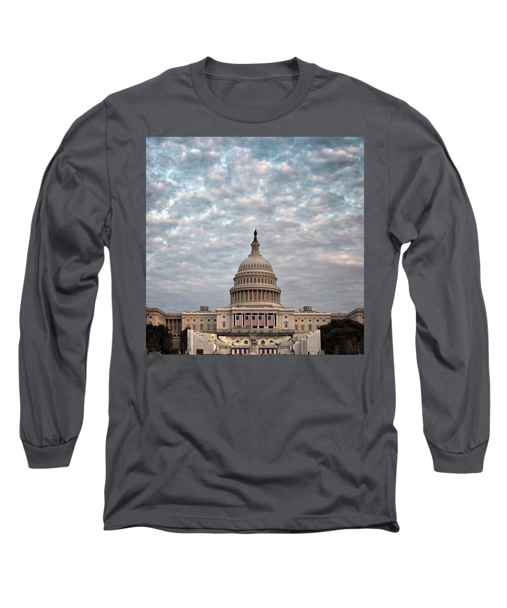 Capitol Long Sleeve T-Shirt featuring the photograph Dressed For The Show by Robert Fawcett