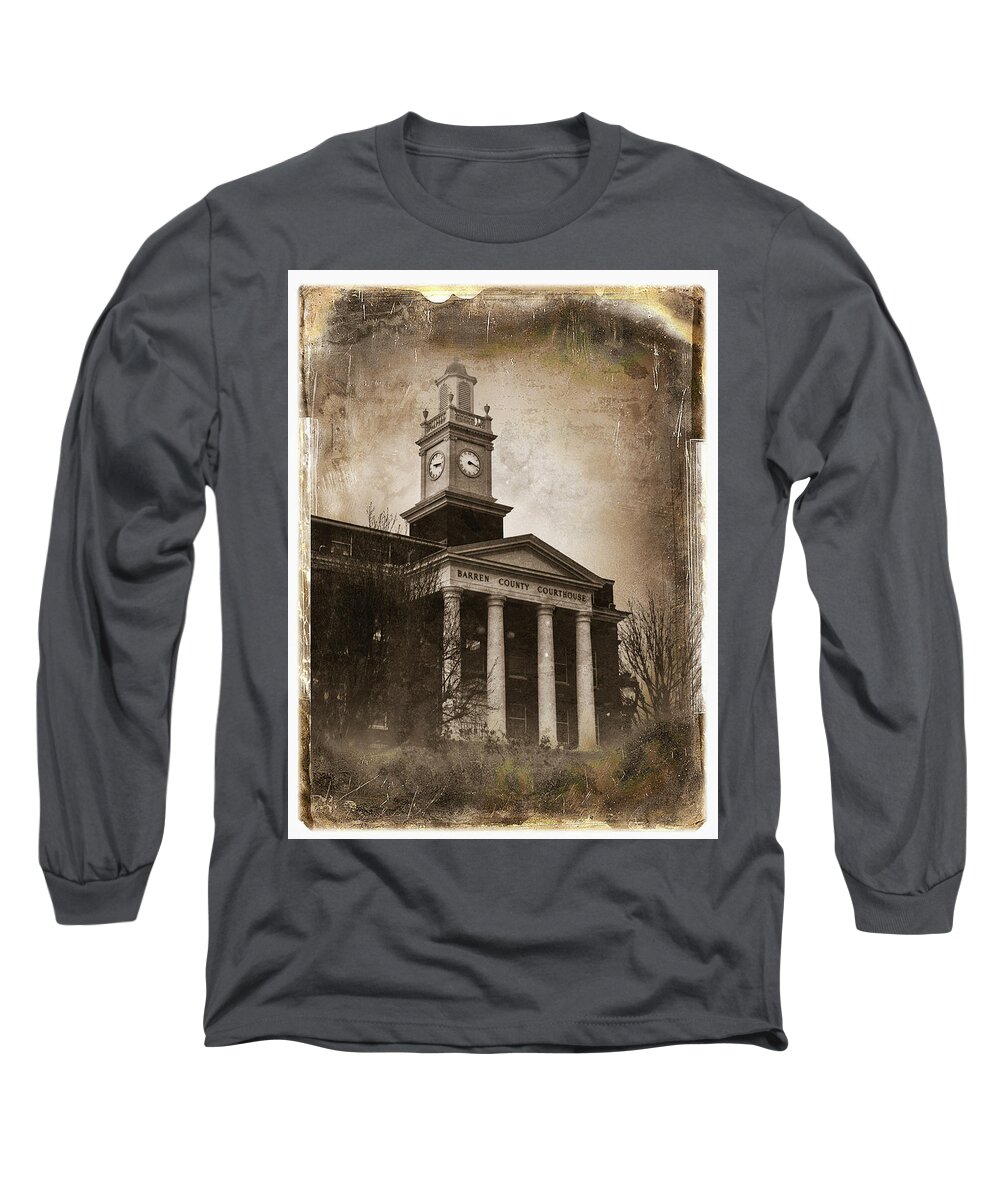 Vintage Long Sleeve T-Shirt featuring the photograph Glasgow KY Courthouse by Amber Flowers