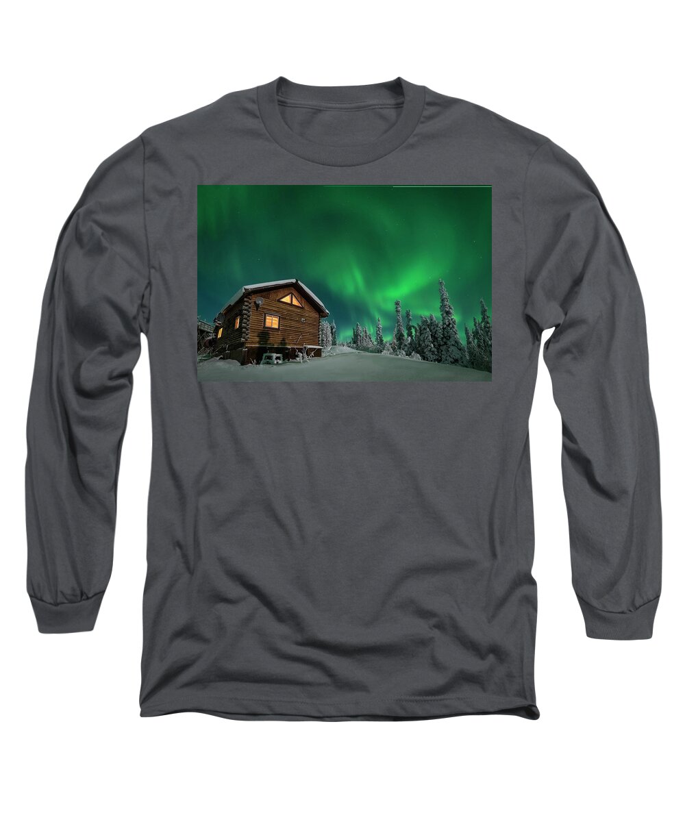 Alaska Long Sleeve T-Shirt featuring the photograph Logans Cabin by Robert Fawcett