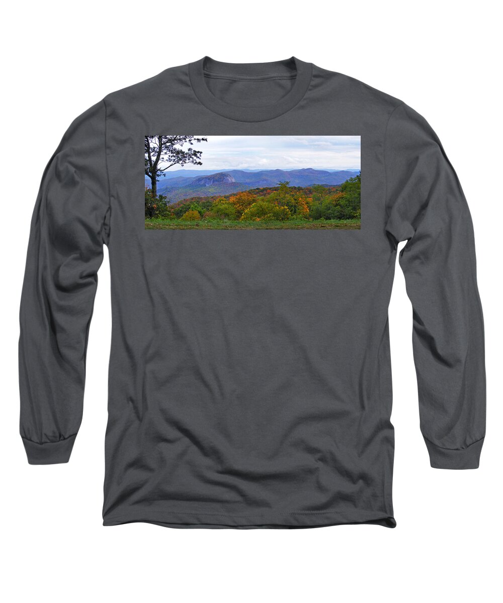 Duane Mccullough Long Sleeve T-Shirt featuring the photograph Looking Glass Rock in the Fall by Duane McCullough