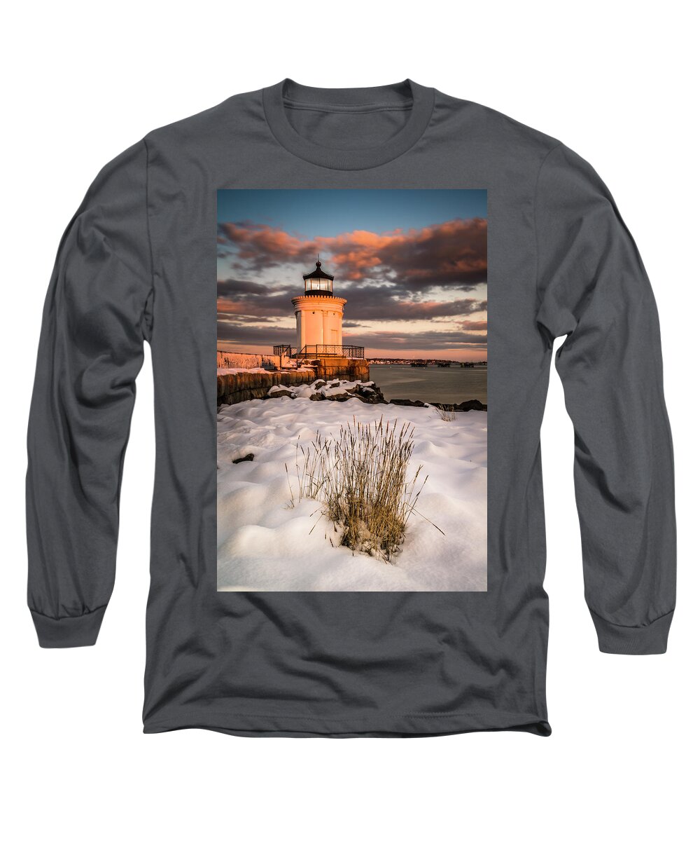 Maine Long Sleeve T-Shirt featuring the photograph Maine Portland Bug Light Lighthouse Sunset by Ranjay Mitra