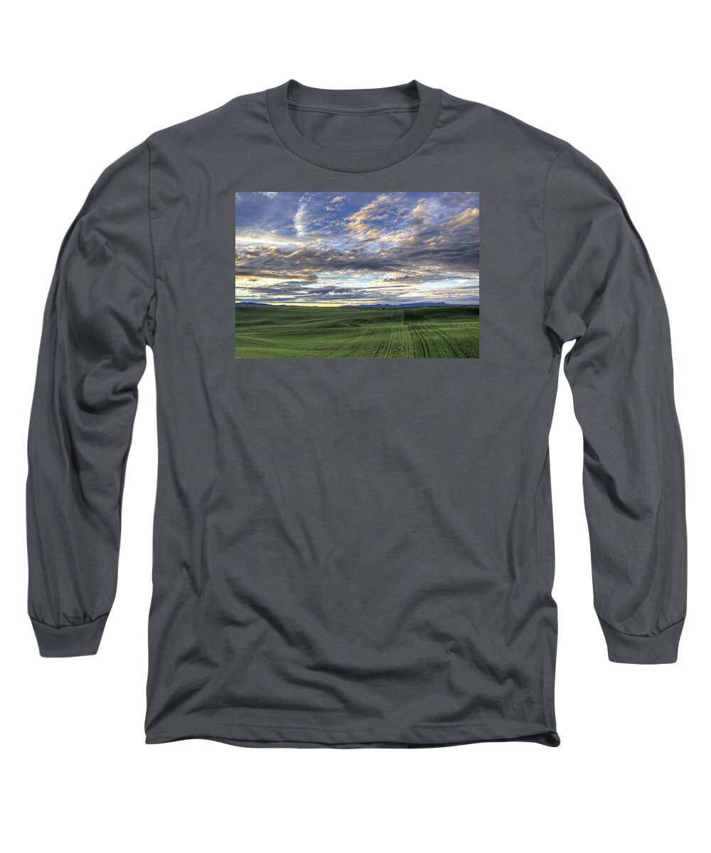Outdoors Long Sleeve T-Shirt featuring the photograph Moscow Mtn Sunset by Doug Davidson