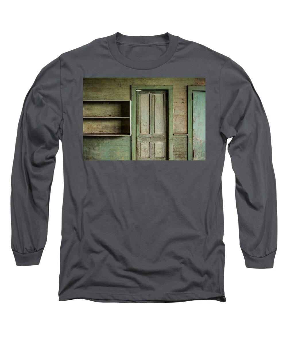 Wooden Door Long Sleeve T-Shirt featuring the photograph One room schoolhouse interior - damascus pennsylvania by David Smith