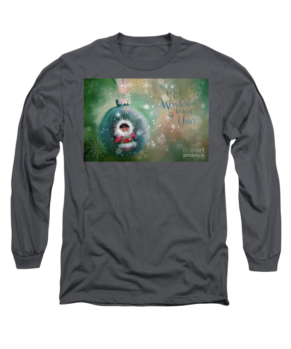 Esquimo Long Sleeve T-Shirt featuring the photograph Peace,Love,Joy by Eva Lechner