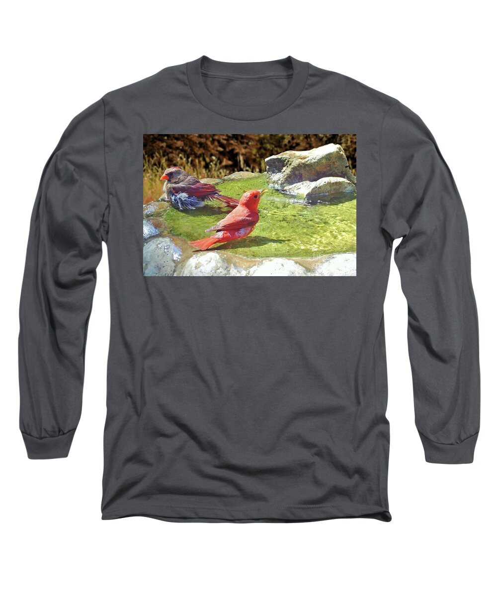 Cardinal Long Sleeve T-Shirt featuring the photograph Sharing A Bath by D Hackett