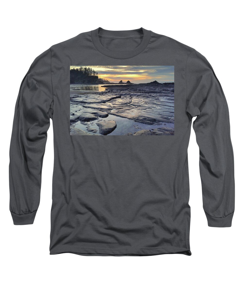 Sunset Beach Long Sleeve T-Shirt featuring the photograph Sunset Glow by Suzy Piatt