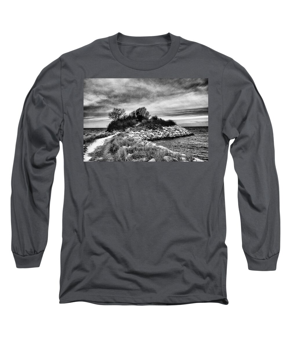 Clouds Long Sleeve T-Shirt featuring the photograph The Knob BW January 2016 by Frank Winters