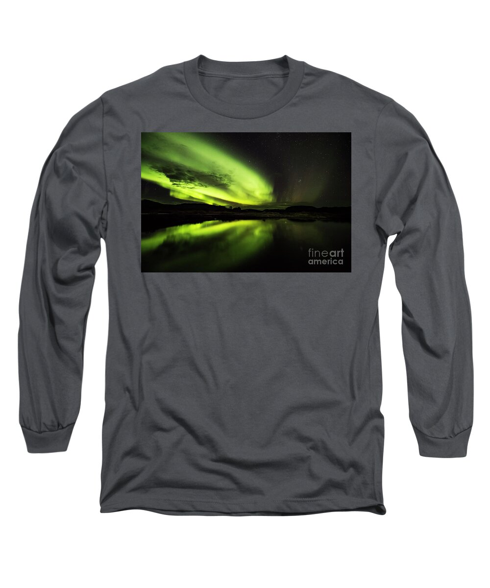 29.09.16 Long Sleeve T-Shirt featuring the photograph The Northern Lights Thingvellir by Gunnar Orn Arnason