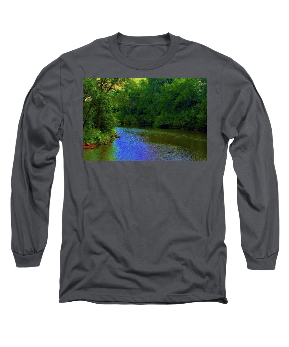 River Long Sleeve T-Shirt featuring the photograph The Straight River by Linda L Brobeck