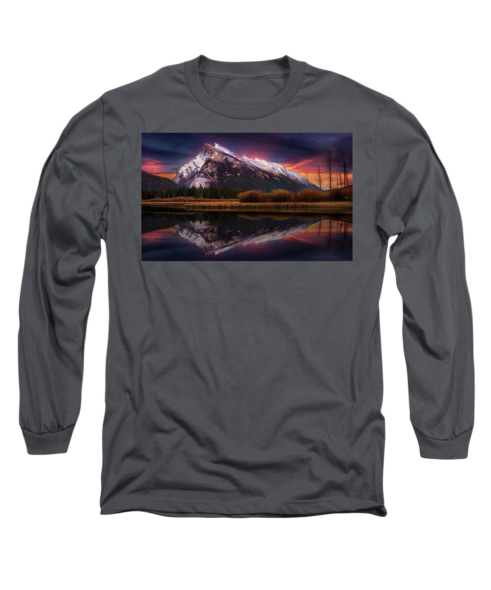 Mount Rundle Long Sleeve T-Shirt featuring the photograph The Sun Also Rises by John Poon
