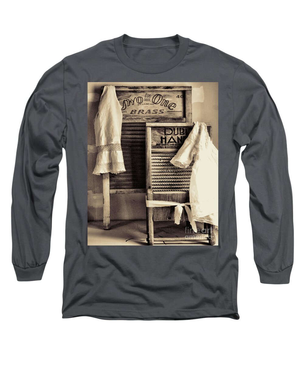 Vintage Laundry Room Long Sleeve T-Shirt featuring the painting Vintage Laundry Room by Mindy Sommers