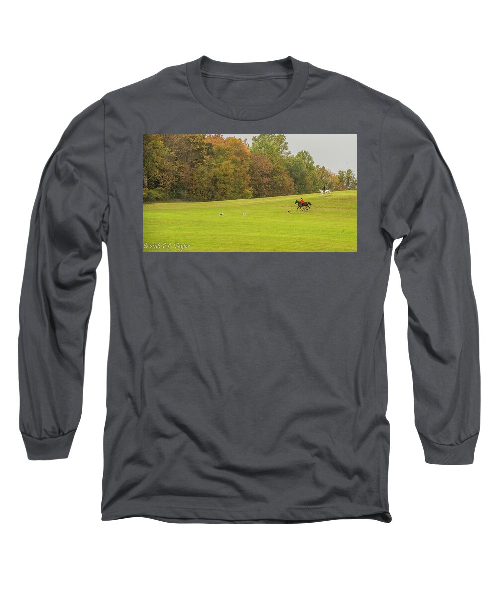 Hunt Long Sleeve T-Shirt featuring the photograph Waterwheel 56 by Pamela Taylor