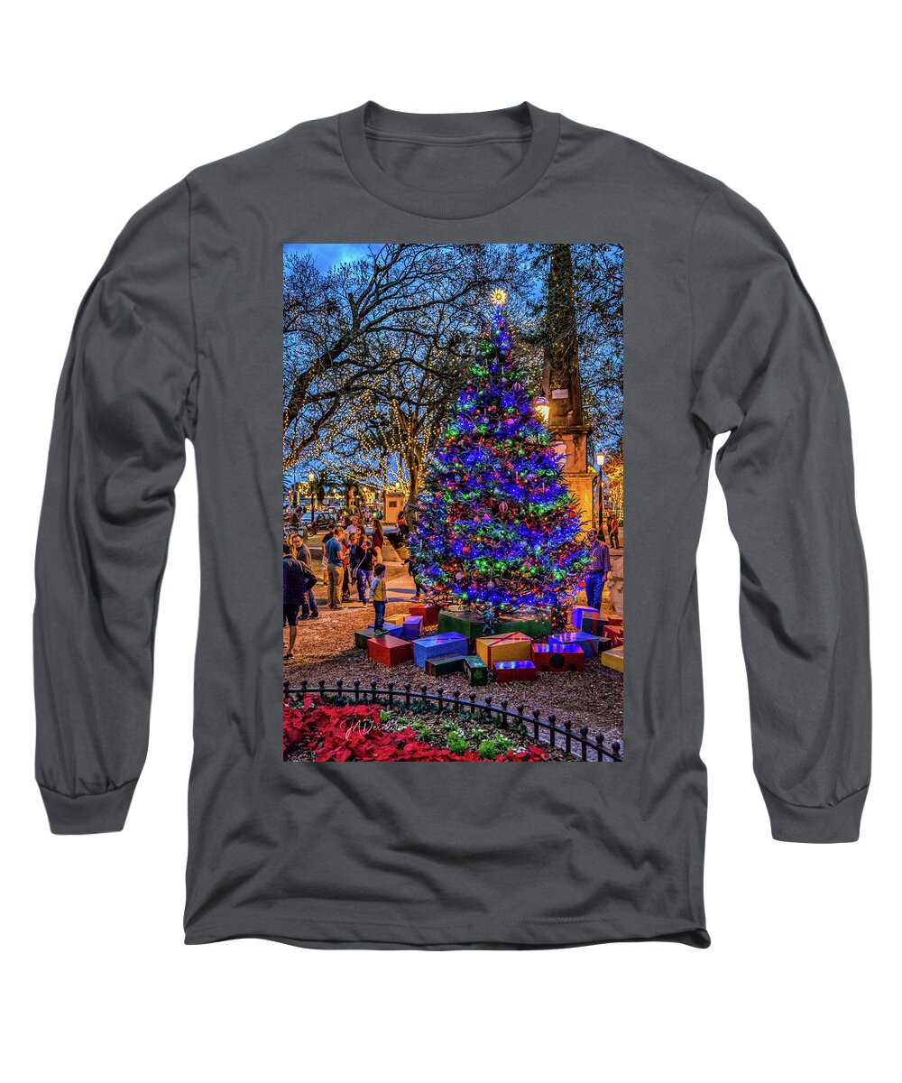 St Augustine Long Sleeve T-Shirt featuring the photograph Ancient City Christmas Tree by Joseph Desiderio