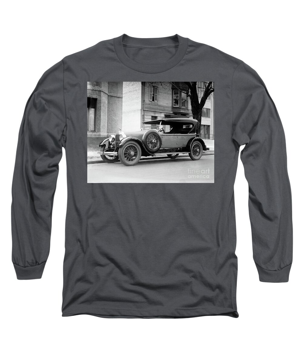 Auto Long Sleeve T-Shirt featuring the photograph Duesenberg Antique Car 1923 by Carlos Diaz