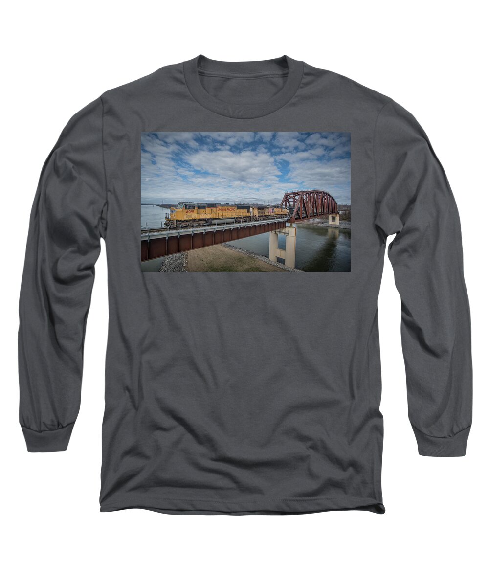 Railroad Long Sleeve T-Shirt featuring the photograph Union Pacific 4091 at Gilbertsville Ky by Jim Pearson