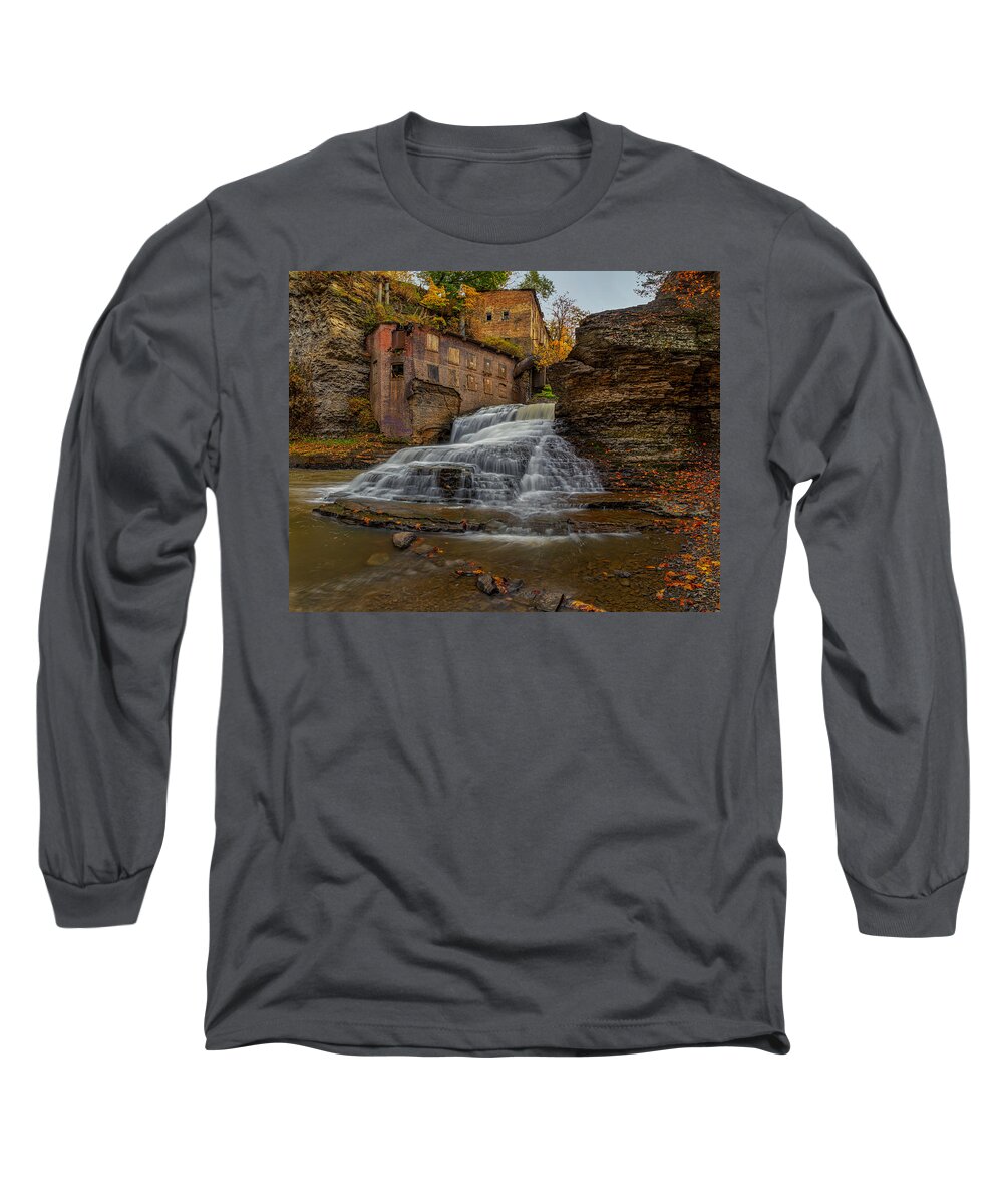 Waterfalls Long Sleeve T-Shirt featuring the photograph Wells Falls by Rod Best