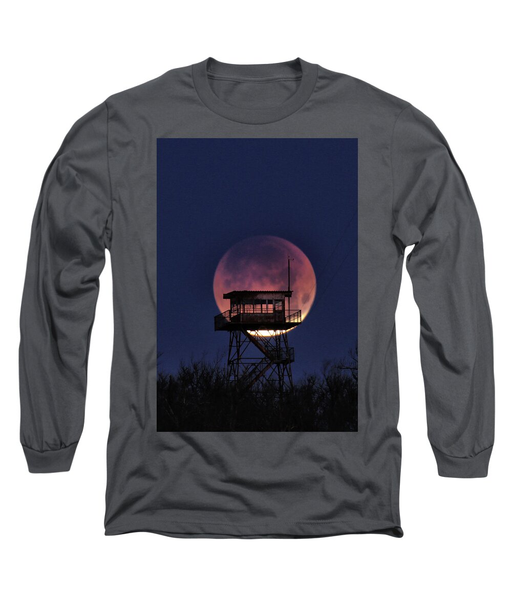  Long Sleeve T-Shirt featuring the photograph Blue Blood Super Eclipse Moon - Queen Wilhelmina State Park #1 by William Rainey