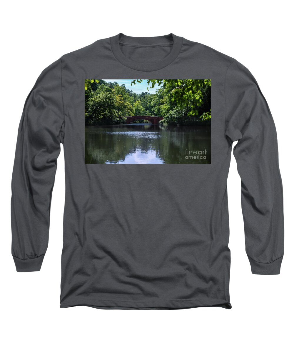 Outside Long Sleeve T-Shirt featuring the photograph Bass Pond at The Biltmore by Ed Taylor