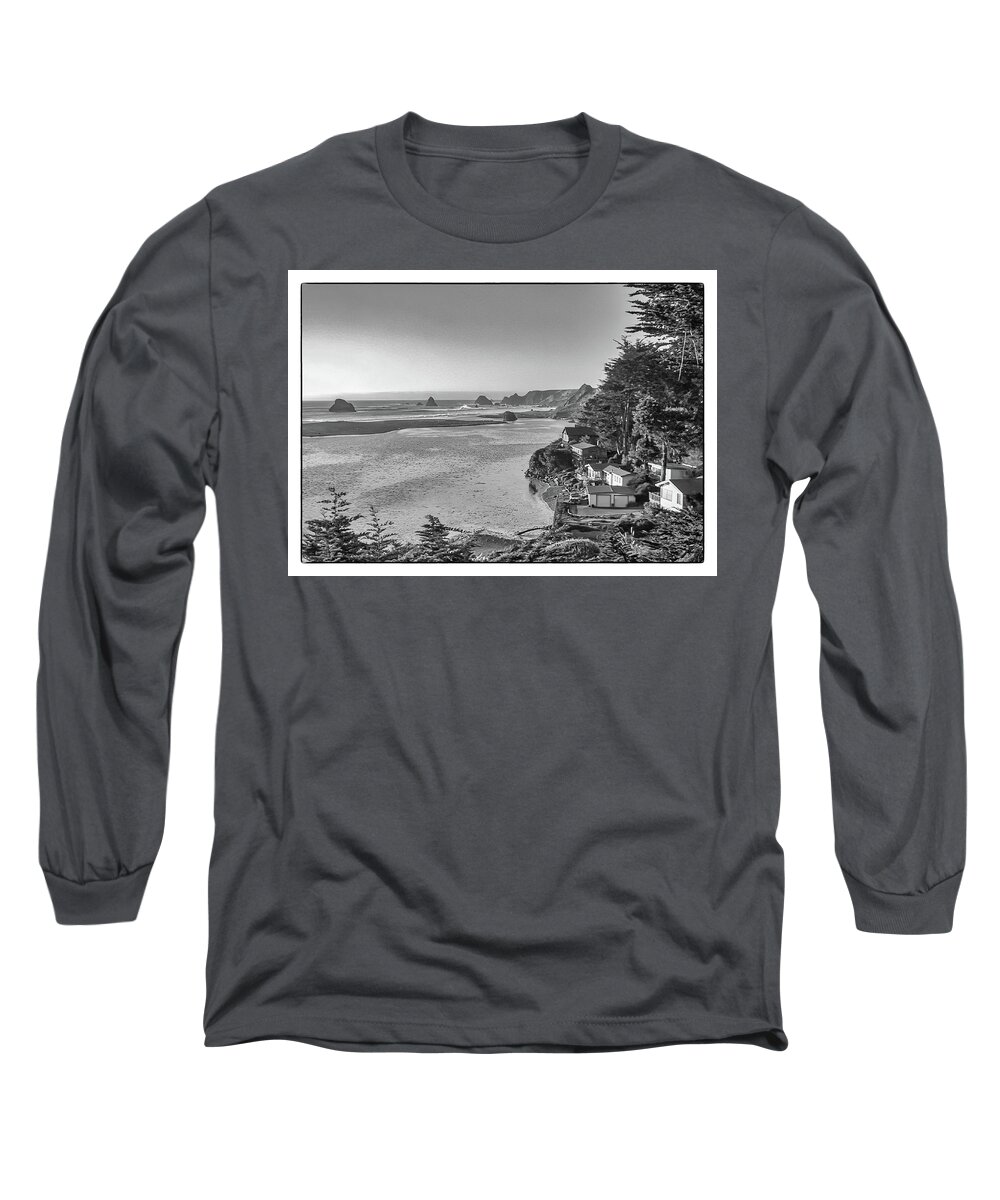Bodega Bay Long Sleeve T-Shirt featuring the photograph Bodega Bay California by Frank Lee