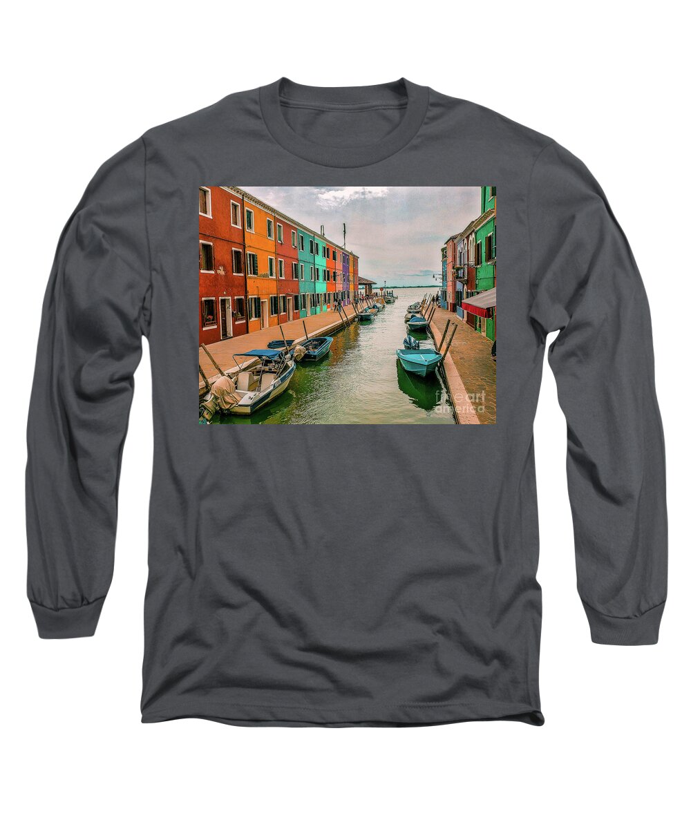  Long Sleeve T-Shirt featuring the photograph Burano, Italy #1 by Ken Arcia