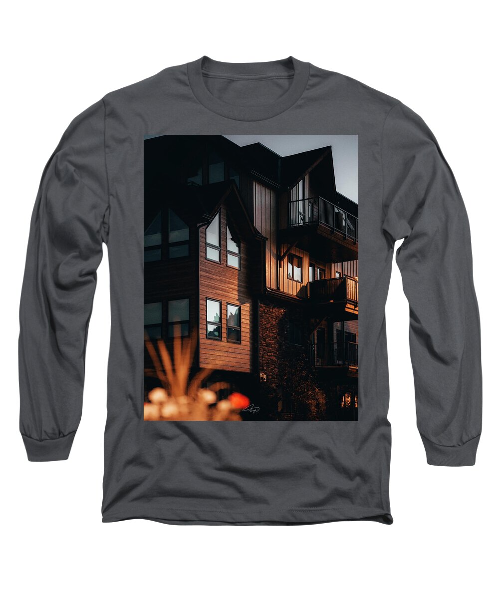  Long Sleeve T-Shirt featuring the photograph Canadian Townhouse by William Boggs