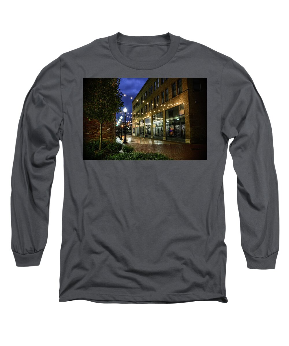 Alley Long Sleeve T-Shirt featuring the photograph Charleston by Lisa Lambert-Shank